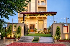 The Nines Hotel & Restaurants, Haldwani