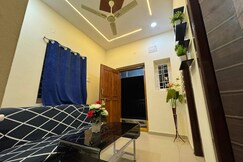1BHK Private Flat Couple 4K Projector Kitchen, Hyderabad
