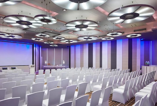 Le Meridien Delhi