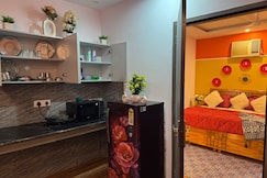 Private Cozy Space with Rooftop Garden NCR Gurgaon, Gurgaon