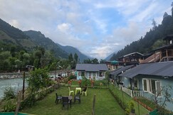 Windowsar River cottages, Pahalgam
