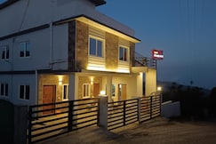 Cloudy Mist, Kodaikanal