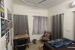 Zoey's Blue Sapphire - Party/Group/Couple/Family, Gurgaon