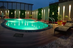 Surasena Regal Vista, Agra