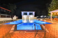 Reva Resorts and Holiday Homes, Thiruthani
