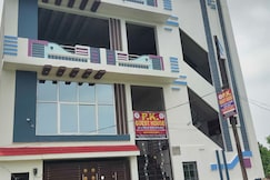 Hotel O Home PK Guest Homestay, Ayodhya