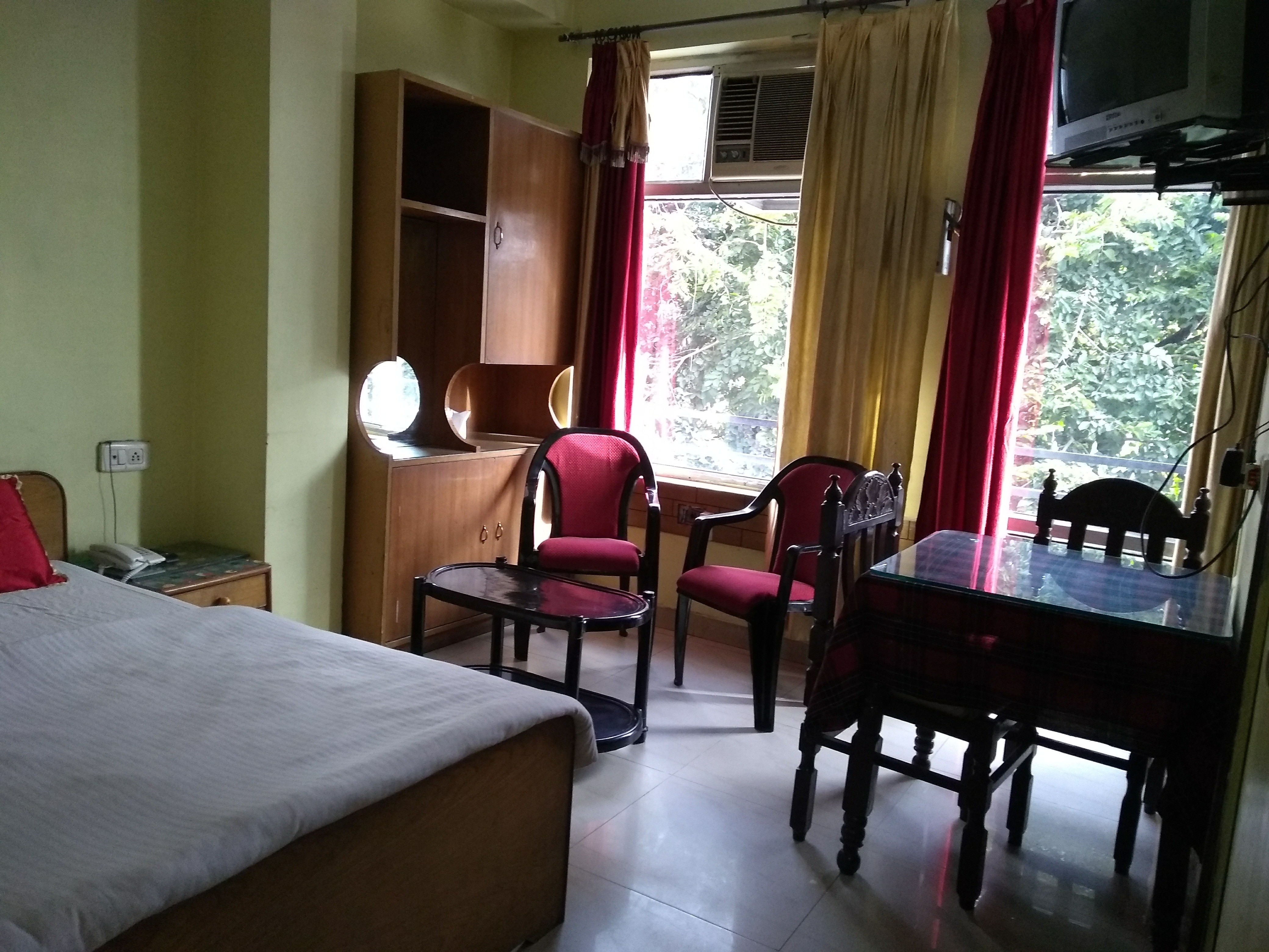Shivalik Hotel and Restaurant - Tap to explore photos