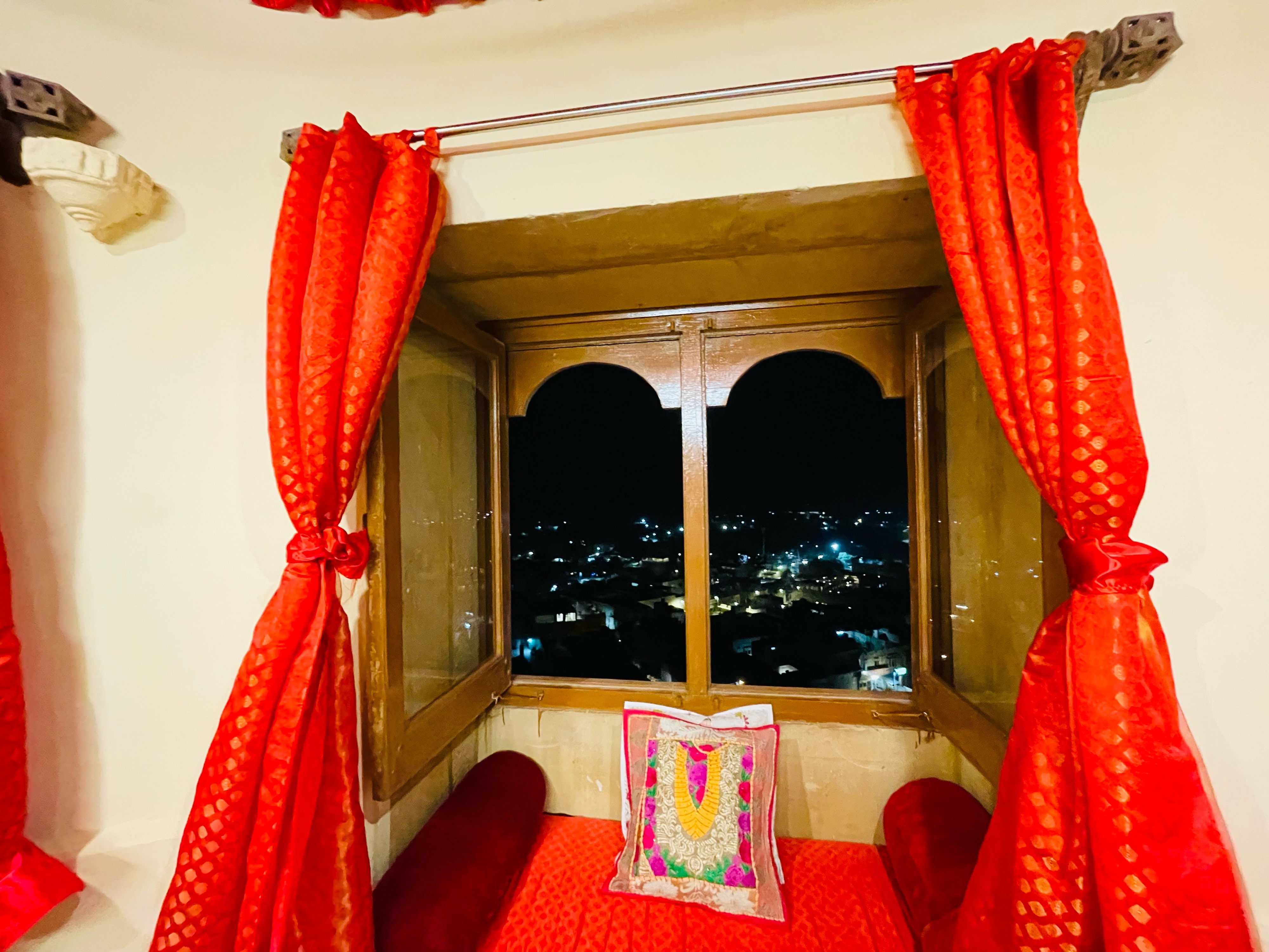 Sagar Guest House - Tap to explore photos