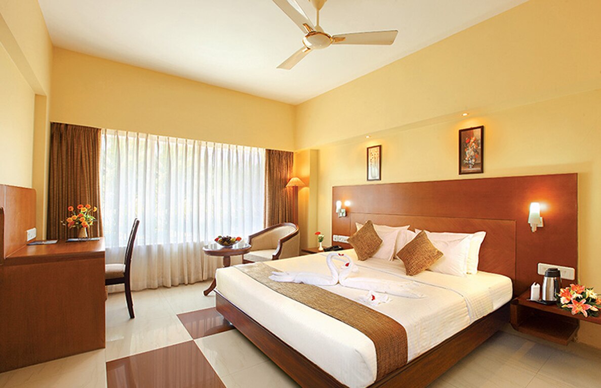 Hotel Sreevalsam Residency - Tap to explore photos