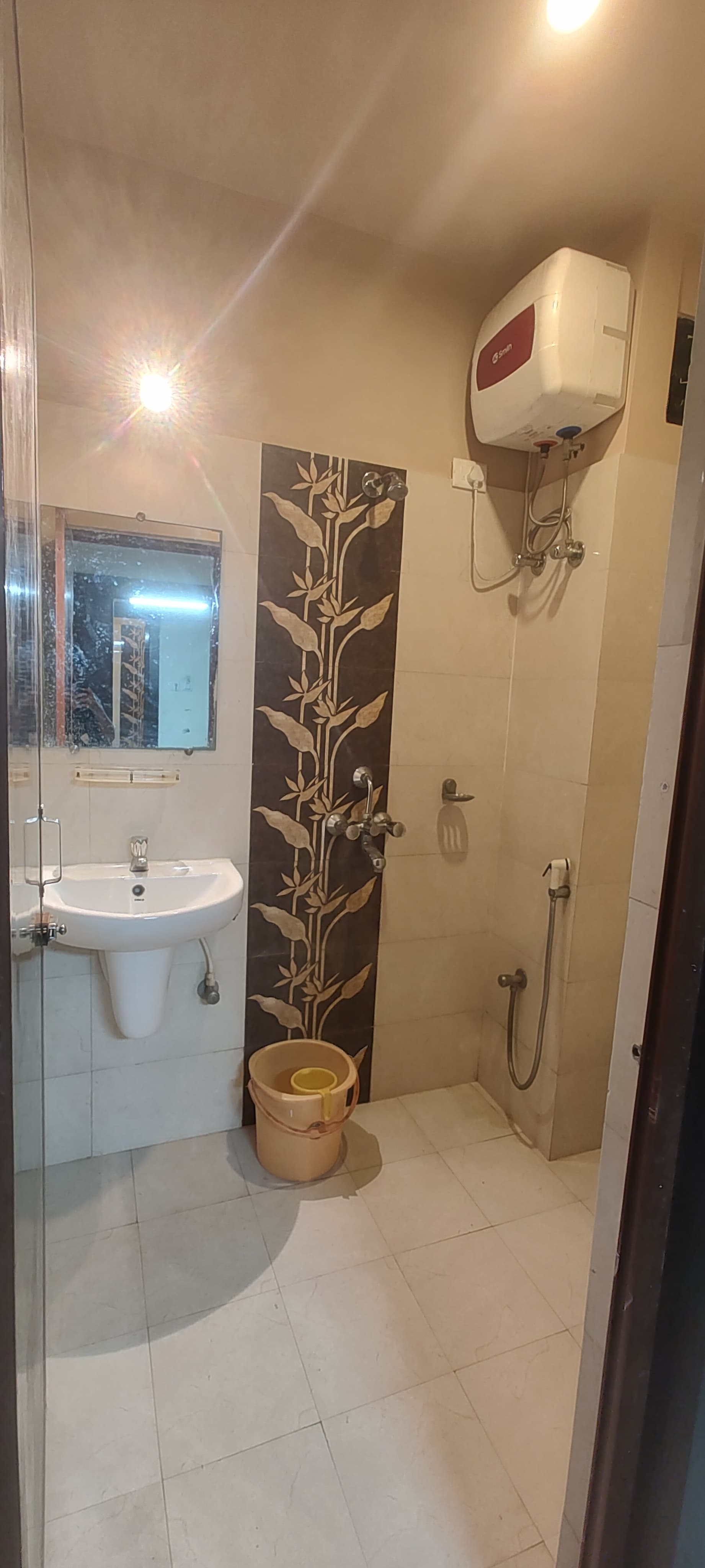 Hotel Siddhi Vinayak - Tap to explore photos
