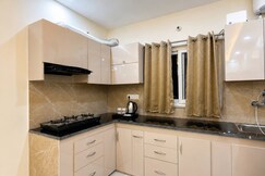 Luxurious Flat in Tapovan with private mini Cinema, Rishikesh