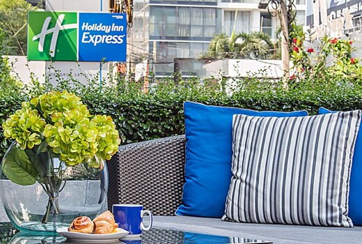 Holiday Inn Express Bangkok Sathorn Bangkok Price Address Reviews Holiday Inn Express Bangkok Sathorn Bangkok Price Address Reviews