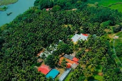 The Karle Stay, Hassan