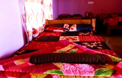 Deluxe room for 4 sharing