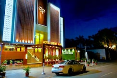 Prem Plaza Hotel, Karnal