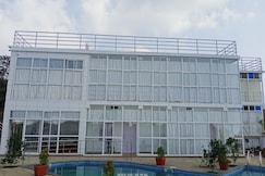 Chillax - Wood Greens Group Resorts, Talipparamba