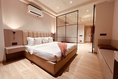 Galleria Hideaway Modern 1BHK near Metro, Gurgaon
