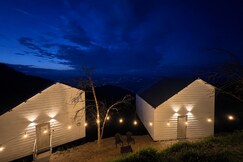 Khaadu farm living Cottage A, Dhanaulti