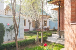 Luxury Ashok Cottage, Srinagar