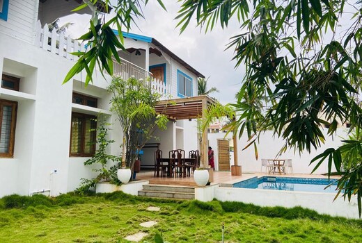 Bleu & Blanc Cottages | Rooms & Pool