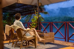 Munkudil Ayurveda and Yoga Retreat, Kothamangalam