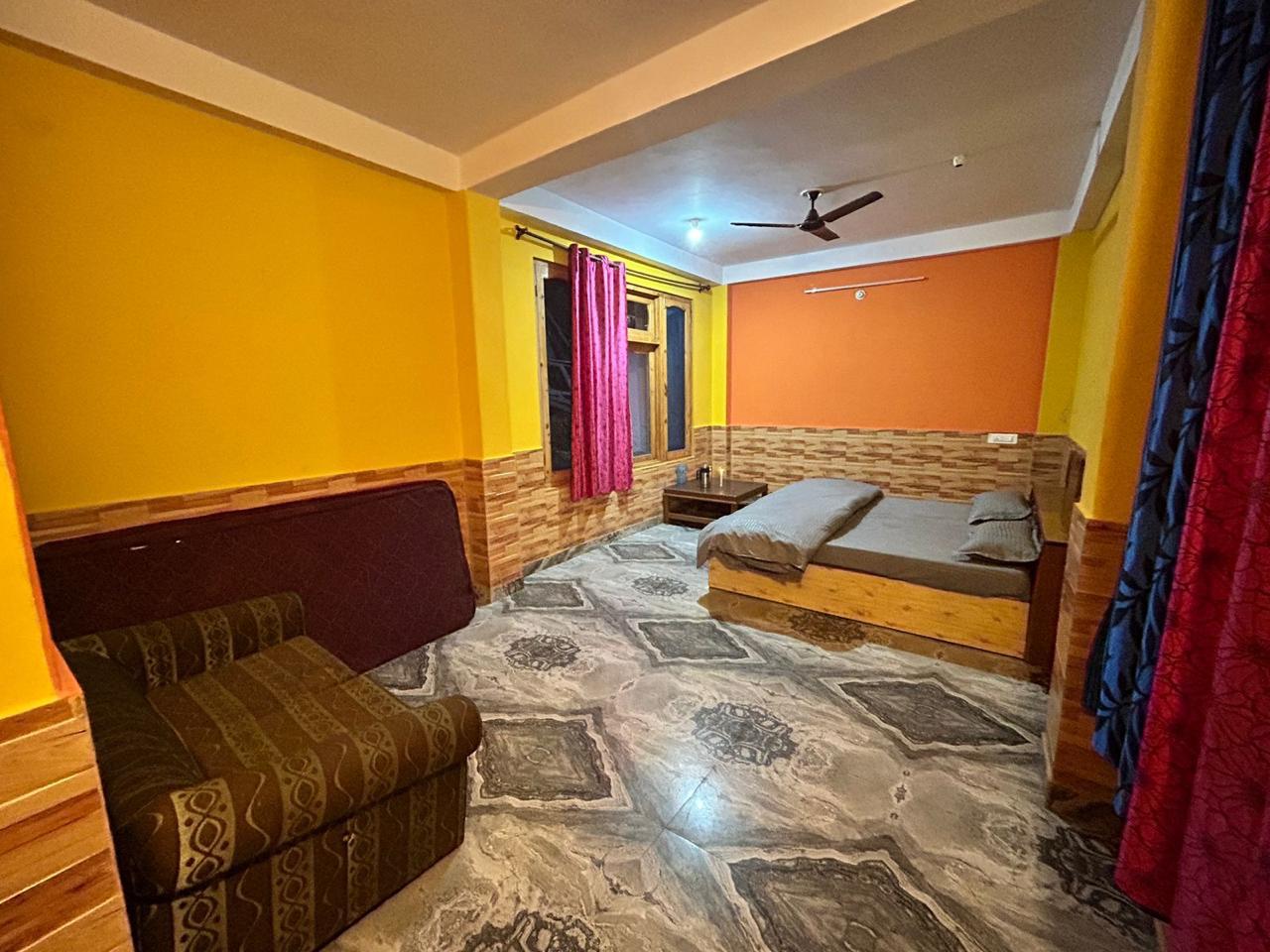 River Stone Cottages kasol - Tap to explore photos