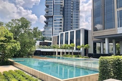 Four Seasons Hotel Bangkok at Chao Phraya River , Bangkok