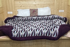 RV Homestay, Nermand