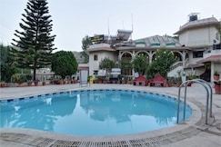 Hotel Savera Palace, Mount Abu