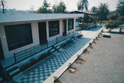 Pure Earth Farms, Vapi