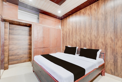 Hotel O Vrishti Residency And Hotels