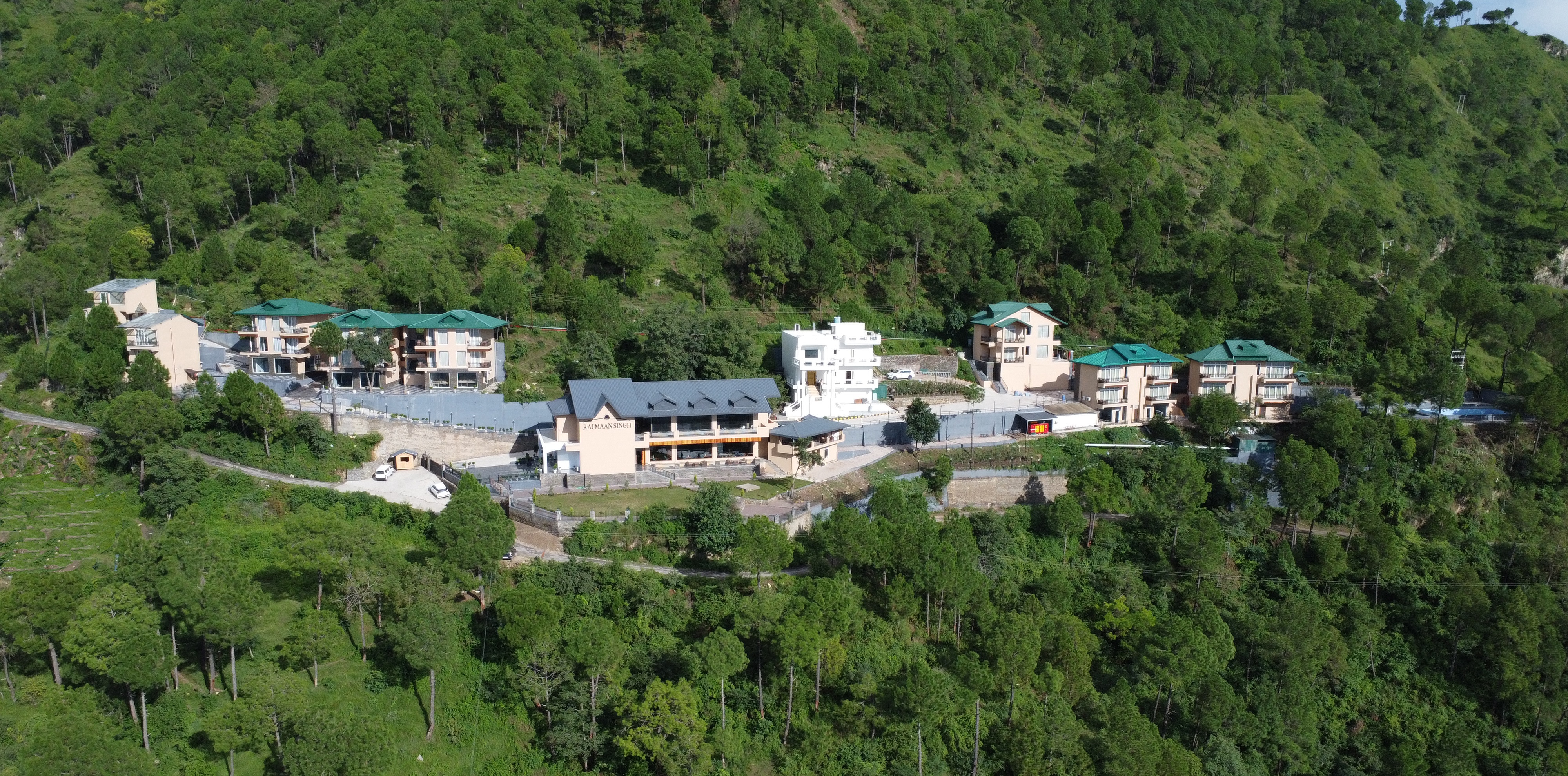 RAJMAAN SINGH ECO RESORTS - Tap to explore photos
