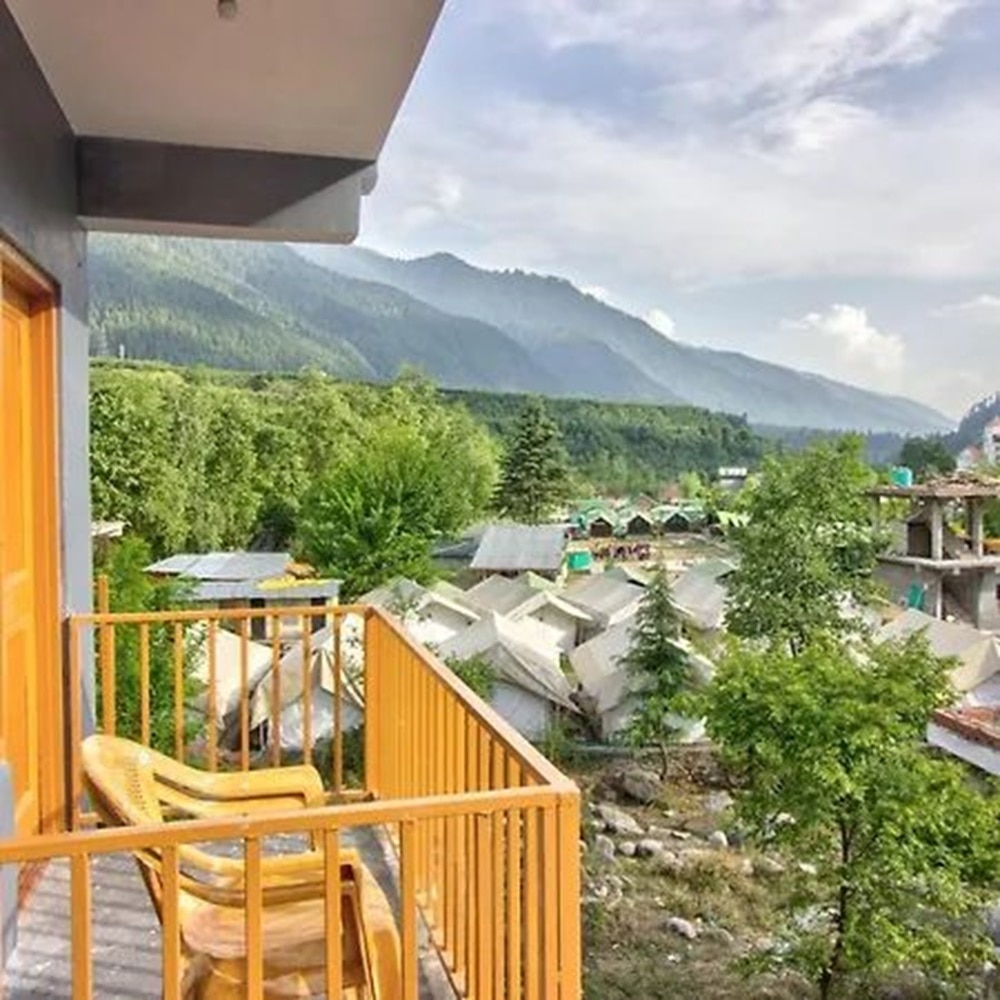 Beas River Retreat - Tap to explore photos