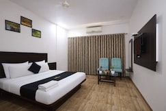 Saish Hotel, Shirdi