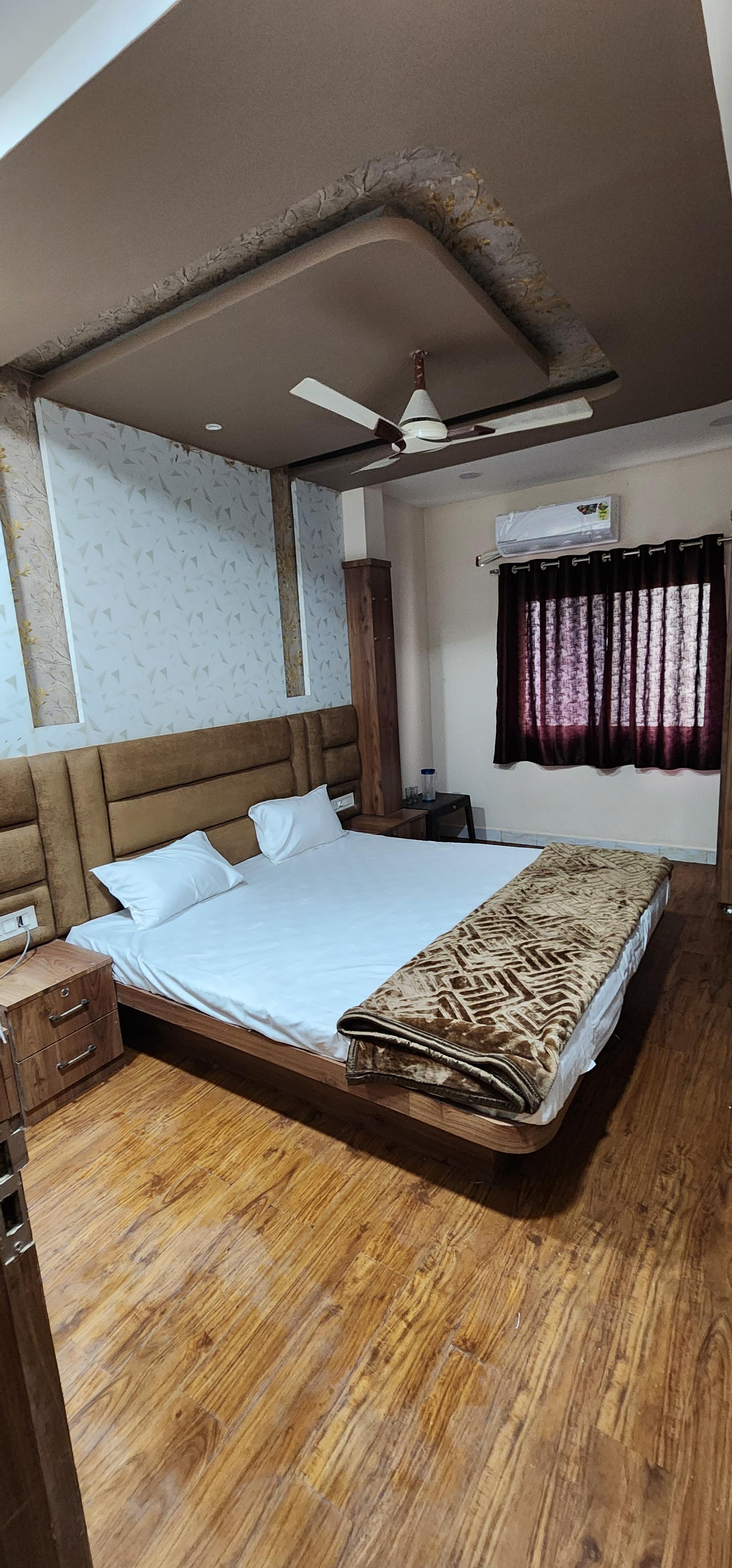 AHAAN HOMESTAYS - Tap to explore photos