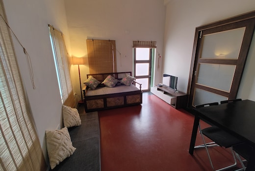 The Turquoise Letterbox Twin Suite