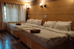 Hotel Fifth Season Pahalgam, Pahalgam