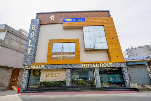 FabHotel Rolt