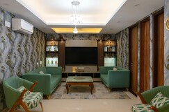 The Queens 2 BHK Near Taj Foothills, Dehradun