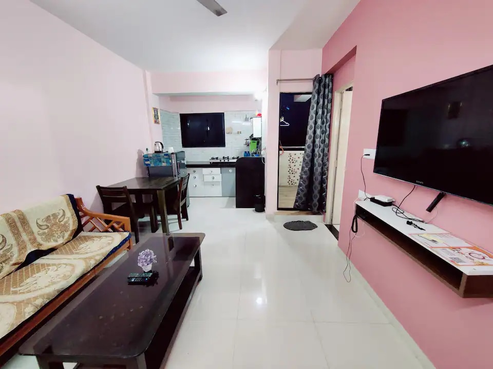 Mi Casa - Comfortable 1BHK with scenic Beauty - Tap to explore photos