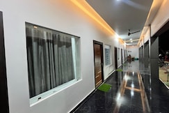 Ananya Hotel & Restaurant, Shahjahanpur