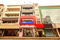 FabExpress Santhi Inn - Nr. Puducherry Beach, Pondicherry