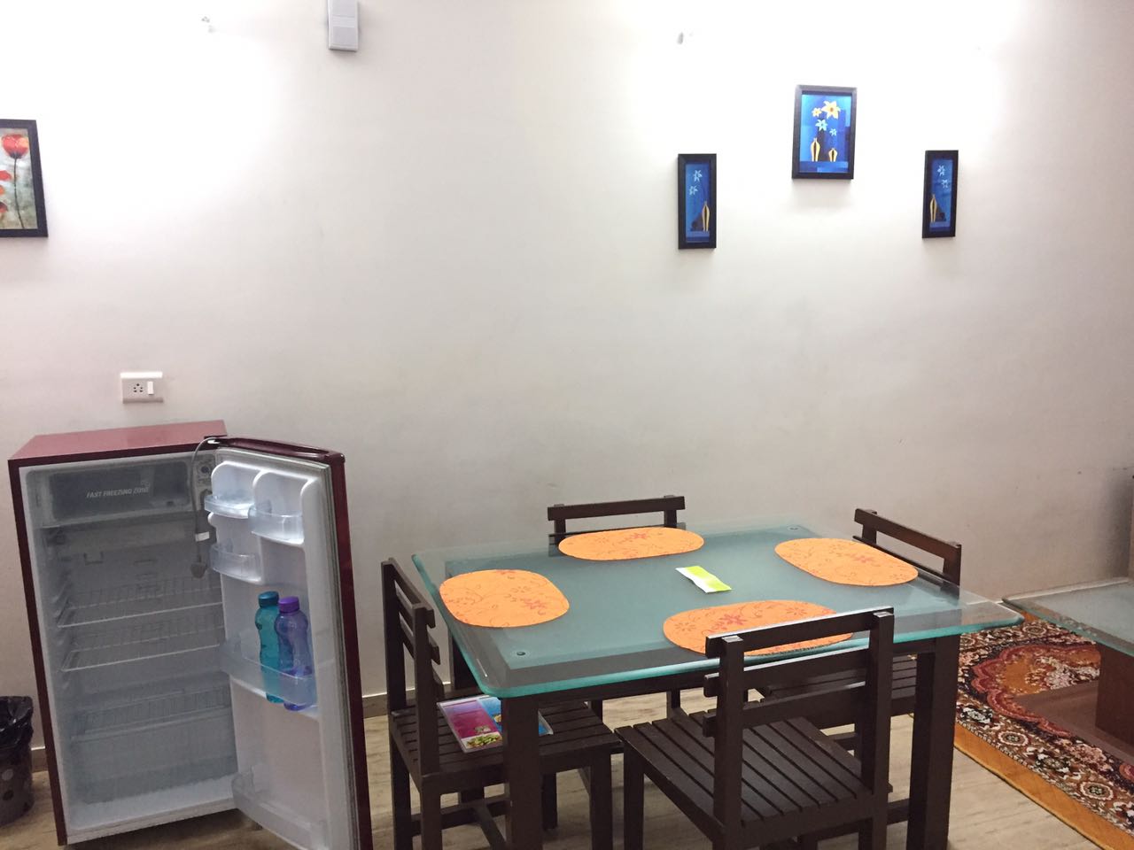 luxurious 2BHK APT Near Club Cabana  - Tap to explore photos