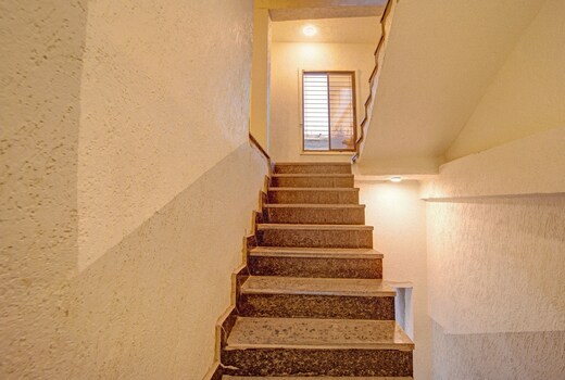 SPOT ON Hotel Mahek inn