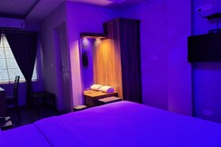 Hotel Grand Vista, Cochin