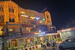 DAKSHIN SWAAD BOARDING AND LODGING, Malur