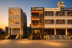 Andies Hotel, Kharar