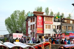 Sun N Shade Guest House, Srinagar