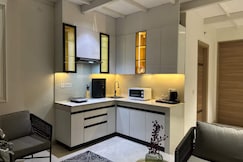 Luxury Duplex Loft Jacuzzi Projector Balcony, Gurgaon
