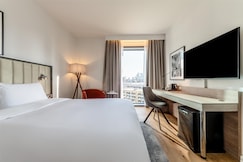 Radisson Hotel Manchester City Centre, A Verified Net Zero Hotel, Manchester